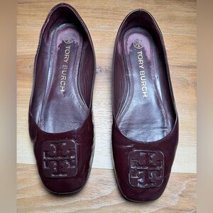 Tory Burch Georgia Flats Patent Maroon Square Toe